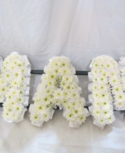 mam in fresh flowers 2