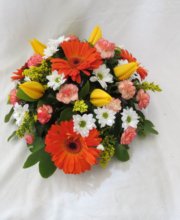 orange and yellow posy
